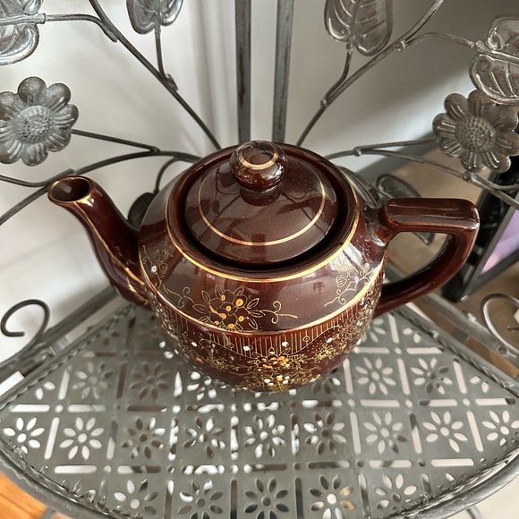 Vintage Japanese Hand Painted Tea Pot - Picture 4 of 4